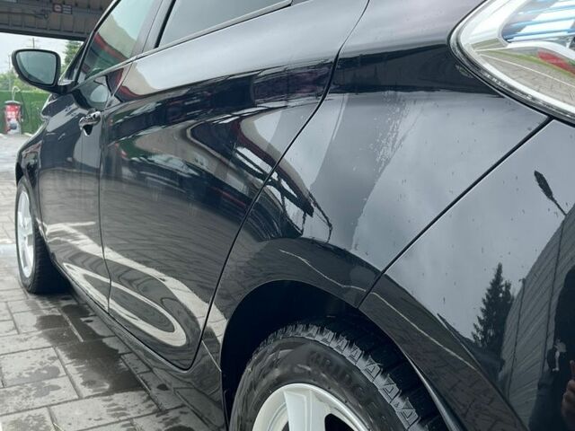 Чорний Рено Зое, об'ємом двигуна 0 л та пробігом 48 тис. км за 11800 $, фото 2 на Automoto.ua