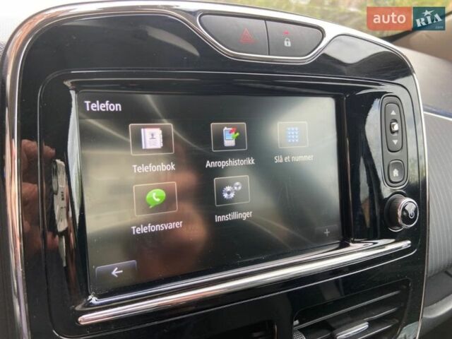 Чорний Рено Зое, об'ємом двигуна 0 л та пробігом 98 тис. км за 8800 $, фото 17 на Automoto.ua