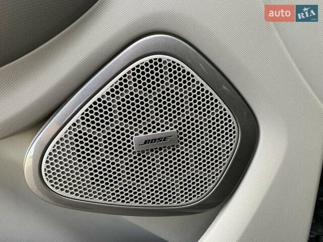 Черный Рено Зое, объемом двигателя 0 л и пробегом 33 тыс. км за 11999 $, фото 16 на Automoto.ua