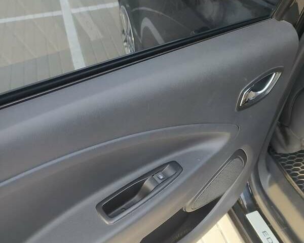 Чорний Рено Зое, об'ємом двигуна 0 л та пробігом 97 тис. км за 9700 $, фото 20 на Automoto.ua