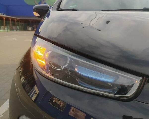 Чорний Рено Зое, об'ємом двигуна 0 л та пробігом 97 тис. км за 9700 $, фото 15 на Automoto.ua