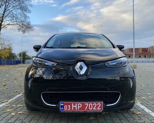 Черный Рено Зое, объемом двигателя 0 л и пробегом 15 тыс. км за 10650 $, фото 7 на Automoto.ua