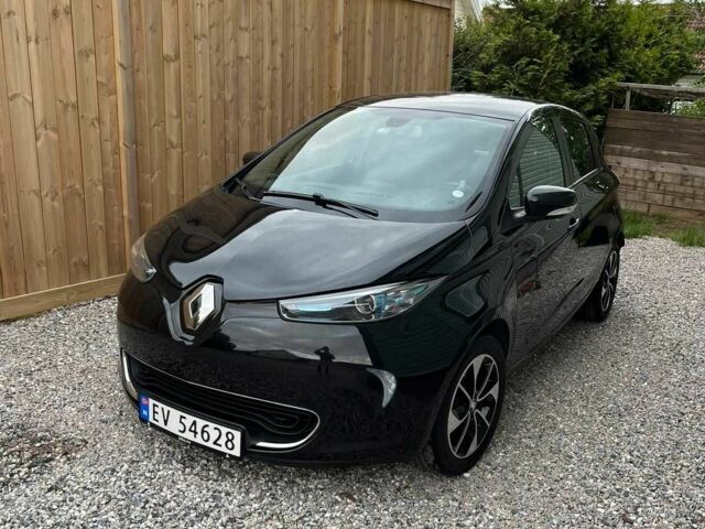 Чорний Рено Зое, об'ємом двигуна 0 л та пробігом 109 тис. км за 7000 $, фото 1 на Automoto.ua