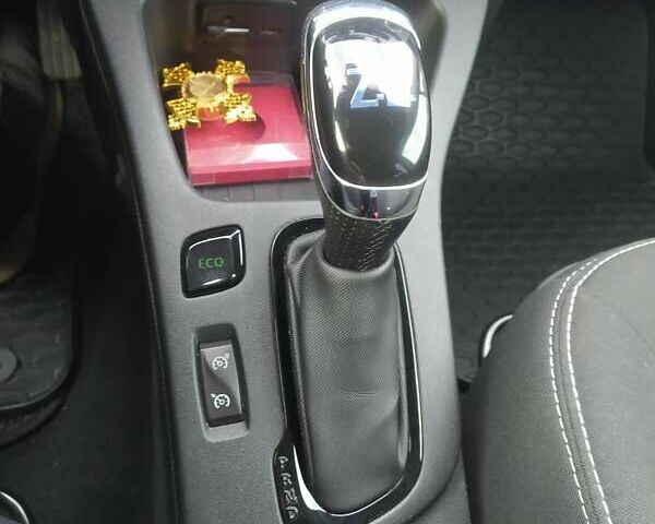 Чорний Рено Зое, об'ємом двигуна 0 л та пробігом 97 тис. км за 9700 $, фото 28 на Automoto.ua