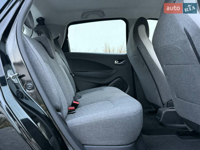 Черный Рено Зое, объемом двигателя 0 л и пробегом 110 тыс. км за 12750 $, фото 42 на Automoto.ua