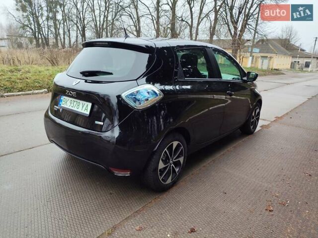 Чорний Рено Зое, об'ємом двигуна 0 л та пробігом 26 тис. км за 9800 $, фото 2 на Automoto.ua