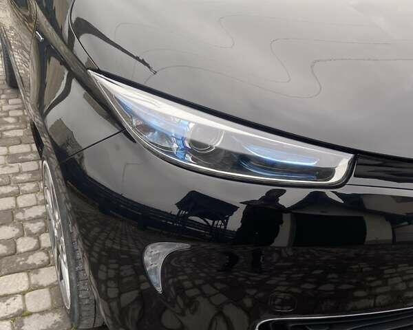 Чорний Рено Зое, об'ємом двигуна 0 л та пробігом 98 тис. км за 9999 $, фото 19 на Automoto.ua