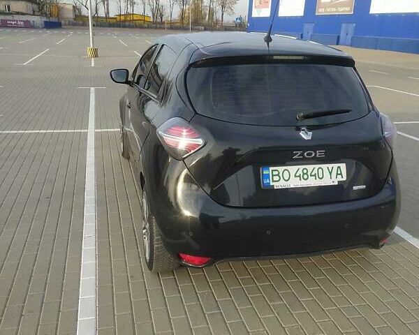 Чорний Рено Зое, об'ємом двигуна 0 л та пробігом 97 тис. км за 9700 $, фото 5 на Automoto.ua