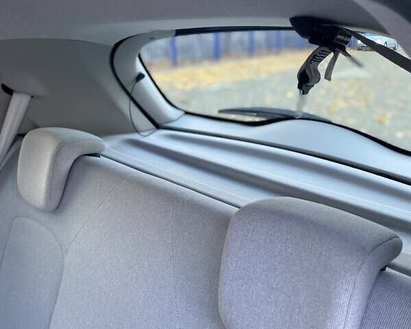 Черный Рено Зое, объемом двигателя 0 л и пробегом 15 тыс. км за 10650 $, фото 38 на Automoto.ua