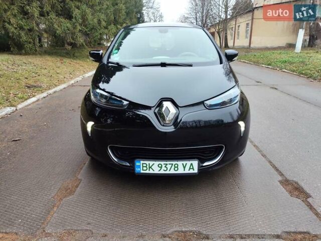 Чорний Рено Зое, об'ємом двигуна 0 л та пробігом 26 тис. км за 9800 $, фото 5 на Automoto.ua