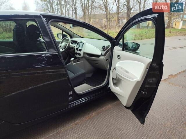 Чорний Рено Зое, об'ємом двигуна 0 л та пробігом 26 тис. км за 9800 $, фото 21 на Automoto.ua