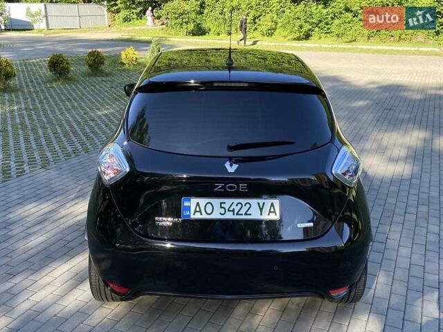 Черный Рено Зое, объемом двигателя 0 л и пробегом 25 тыс. км за 9999 $, фото 2 на Automoto.ua