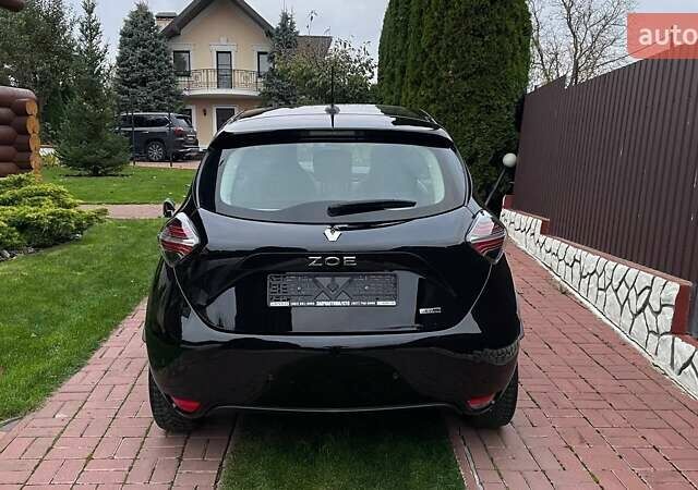 Чорний Рено Зое, об'ємом двигуна 0 л та пробігом 93 тис. км за 12900 $, фото 2 на Automoto.ua