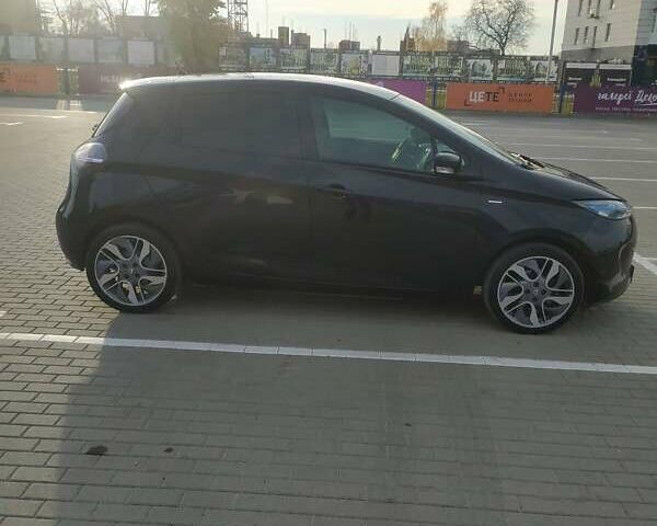 Чорний Рено Зое, об'ємом двигуна 0 л та пробігом 97 тис. км за 9700 $, фото 8 на Automoto.ua