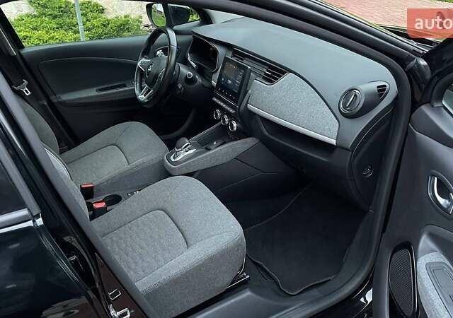 Чорний Рено Зое, об'ємом двигуна 0 л та пробігом 93 тис. км за 12900 $, фото 11 на Automoto.ua