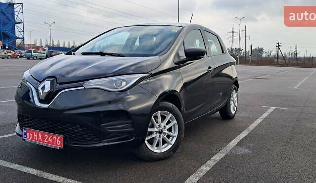 Черный Рено Зое, объемом двигателя 0 л и пробегом 39 тыс. км за 11500 $, фото 3 на Automoto.ua