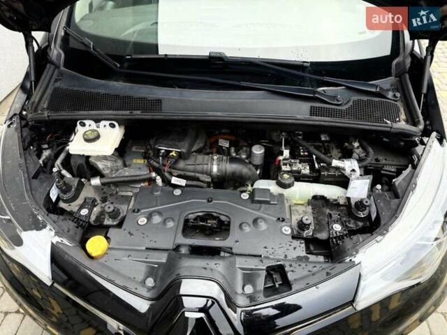 Чорний Рено Зое, об'ємом двигуна 0 л та пробігом 30 тис. км за 13900 $, фото 36 на Automoto.ua