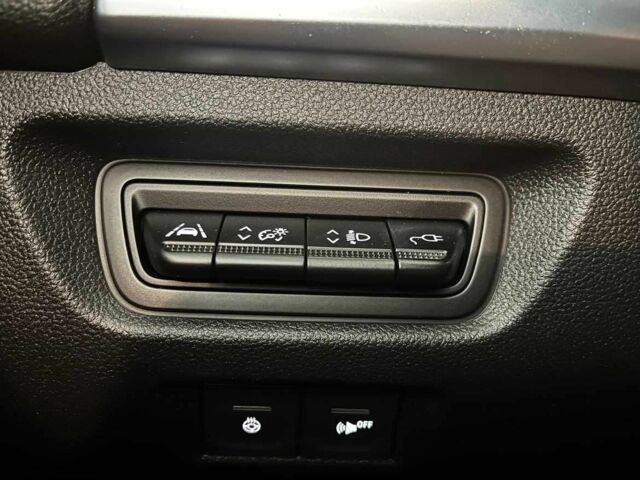 Чорний Рено Зое, об'ємом двигуна 0 л та пробігом 71 тис. км за 10900 $, фото 11 на Automoto.ua