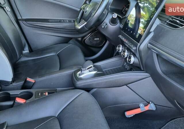 Чорний Рено Зое, об'ємом двигуна 0 л та пробігом 126 тис. км за 13500 $, фото 15 на Automoto.ua