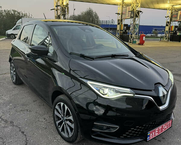Черный Рено Зое, объемом двигателя 0 л и пробегом 92 тыс. км за 13700 $, фото 6 на Automoto.ua
