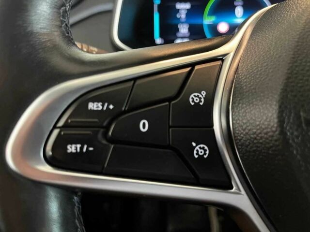 Чорний Рено Зое, об'ємом двигуна 0 л та пробігом 71 тис. км за 10900 $, фото 9 на Automoto.ua