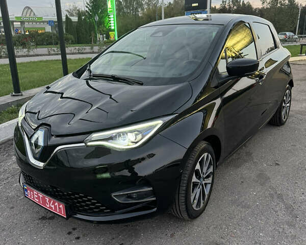 Черный Рено Зое, объемом двигателя 0 л и пробегом 92 тыс. км за 13700 $, фото 4 на Automoto.ua