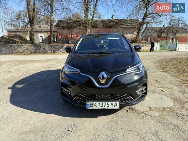 Черный Рено Зое, объемом двигателя 0 л и пробегом 115 тыс. км за 11399 $, фото 2 на Automoto.ua