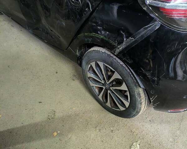 Чорний Рено Зое, об'ємом двигуна 0 л та пробігом 50 тис. км за 10199 $, фото 7 на Automoto.ua