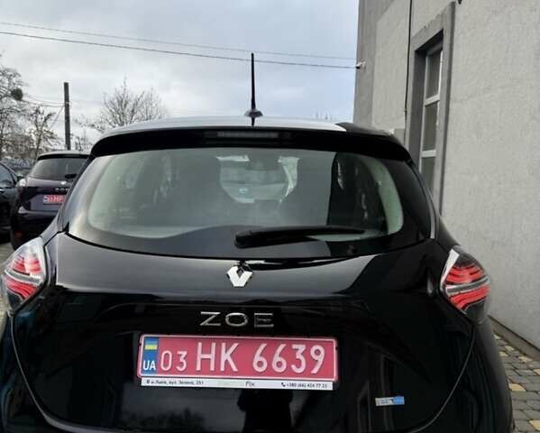 Чорний Рено Зое, об'ємом двигуна 0 л та пробігом 30 тис. км за 13900 $, фото 13 на Automoto.ua