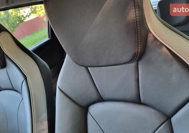 Чорний Рено Зое, об'ємом двигуна 0 л та пробігом 126 тис. км за 13500 $, фото 25 на Automoto.ua