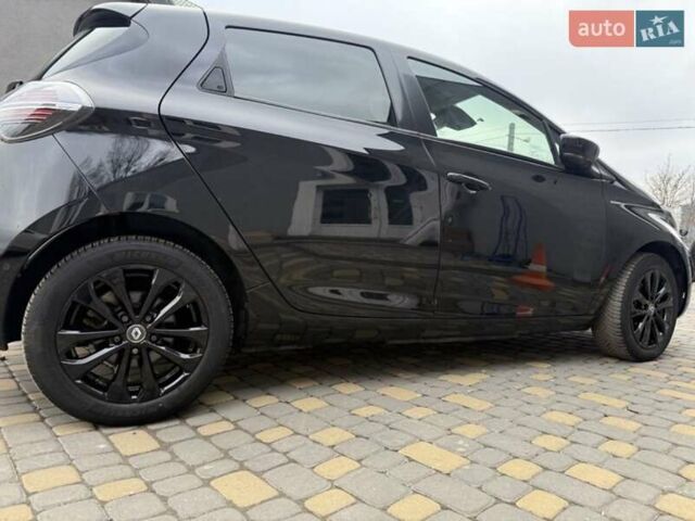 Чорний Рено Зое, об'ємом двигуна 0 л та пробігом 30 тис. км за 13900 $, фото 4 на Automoto.ua