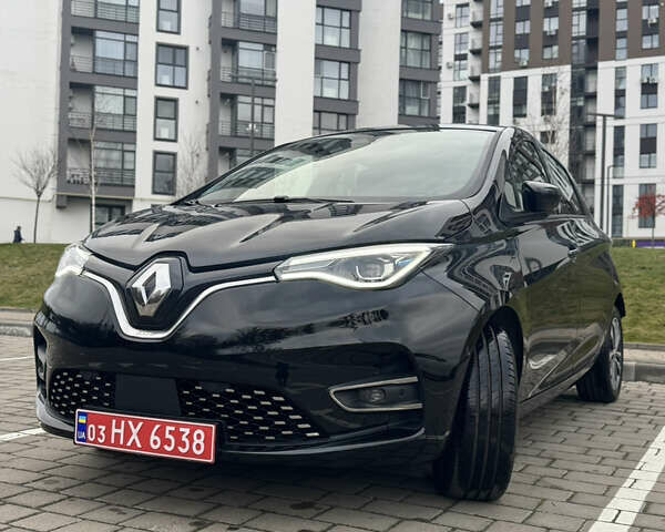 Черный Рено Зое, объемом двигателя 0 л и пробегом 125 тыс. км за 11999 $, фото 4 на Automoto.ua