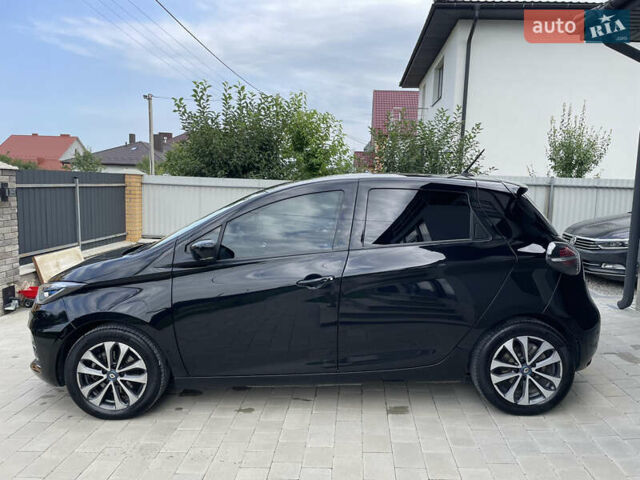 Черный Рено Зое, объемом двигателя 0 л и пробегом 90 тыс. км за 14500 $, фото 4 на Automoto.ua