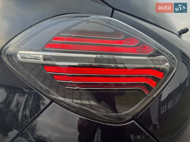 Черный Рено Зое, объемом двигателя 0 л и пробегом 125 тыс. км за 11999 $, фото 17 на Automoto.ua