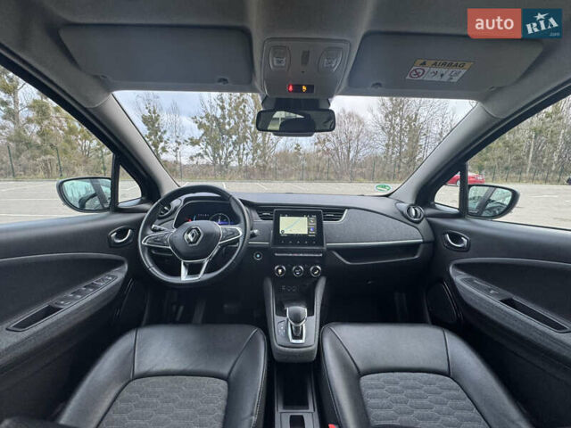 Черный Рено Зое, объемом двигателя 0 л и пробегом 125 тыс. км за 11999 $, фото 45 на Automoto.ua
