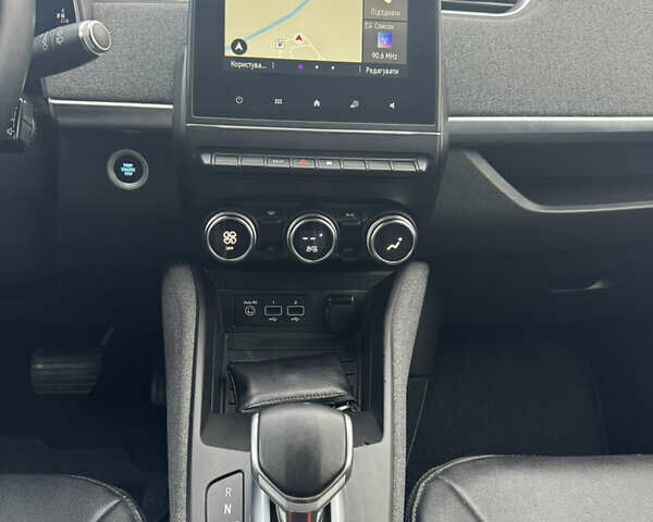 Черный Рено Зое, объемом двигателя 0 л и пробегом 125 тыс. км за 11999 $, фото 42 на Automoto.ua