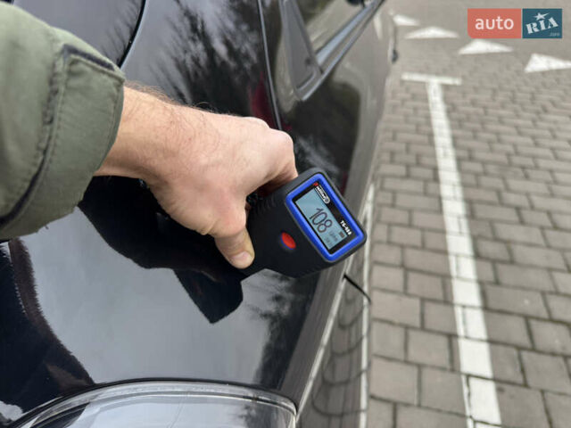 Черный Рено Зое, объемом двигателя 0 л и пробегом 125 тыс. км за 11999 $, фото 98 на Automoto.ua