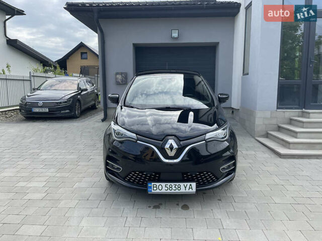 Черный Рено Зое, объемом двигателя 0 л и пробегом 90 тыс. км за 14500 $, фото 2 на Automoto.ua