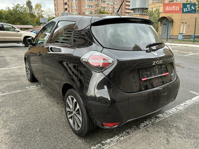 Черный Рено Зое, объемом двигателя 0 л и пробегом 60 тыс. км за 13900 $, фото 28 на Automoto.ua