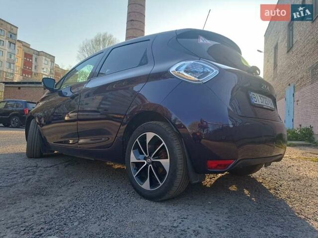 Фіолетовий Рено Зое, об'ємом двигуна 0 л та пробігом 91 тис. км за 11300 $, фото 4 на Automoto.ua