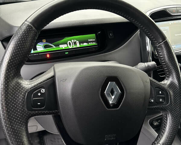 Фіолетовий Рено Зое, об'ємом двигуна 0 л та пробігом 79 тис. км за 10699 $, фото 38 на Automoto.ua