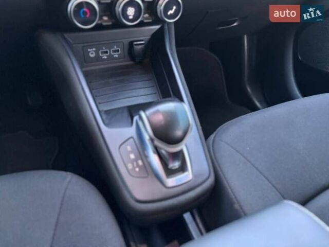 Фиолетовый Рено Зое, объемом двигателя 0 л и пробегом 89 тыс. км за 12999 $, фото 22 на Automoto.ua