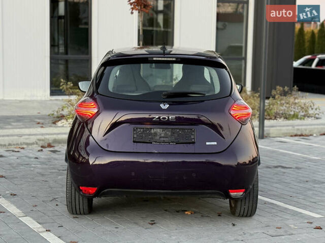 Фиолетовый Рено Зое, объемом двигателя 0 л и пробегом 99 тыс. км за 13200 $, фото 4 на Automoto.ua