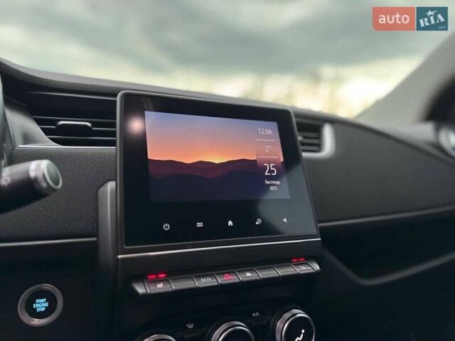 Фиолетовый Рено Зое, объемом двигателя 0 л и пробегом 89 тыс. км за 11899 $, фото 19 на Automoto.ua