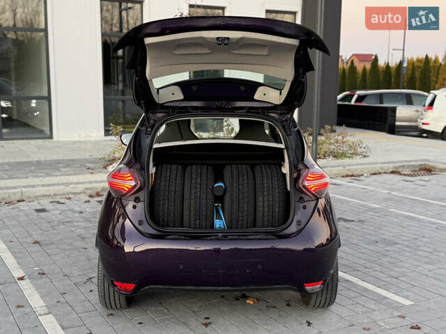 Фиолетовый Рено Зое, объемом двигателя 0 л и пробегом 99 тыс. км за 13200 $, фото 9 на Automoto.ua
