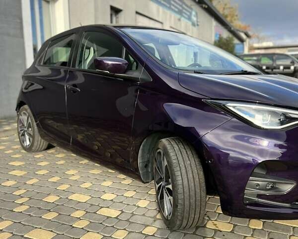 Фиолетовый Рено Зое, объемом двигателя 0 л и пробегом 30 тыс. км за 14100 $, фото 10 на Automoto.ua