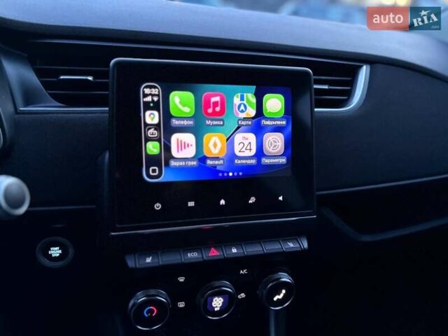 Фиолетовый Рено Зое, объемом двигателя 0 л и пробегом 89 тыс. км за 11899 $, фото 18 на Automoto.ua