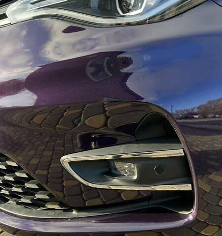 Фиолетовый Рено Зое, объемом двигателя 0 л и пробегом 30 тыс. км за 14100 $, фото 14 на Automoto.ua