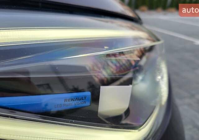 Фиолетовый Рено Зое, объемом двигателя 0 л и пробегом 100 тыс. км за 11950 $, фото 22 на Automoto.ua