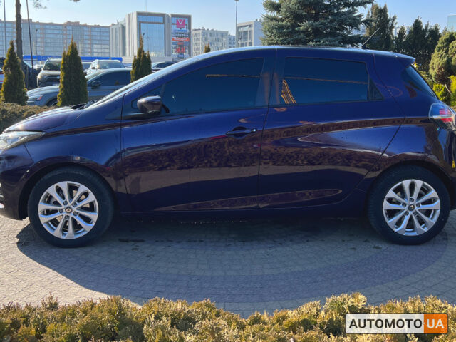 Фиолетовый Рено Зое, объемом двигателя 52 л и пробегом 27 тыс. км за 15300 $, фото 3 на Automoto.ua